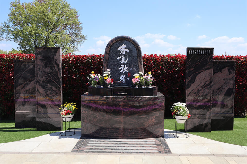 自分のお墓を探している方へ 千葉県松戸 埼玉県所沢 東京都北区で霊園をお探しなら 永代供養 Npo法人 大樹の輪